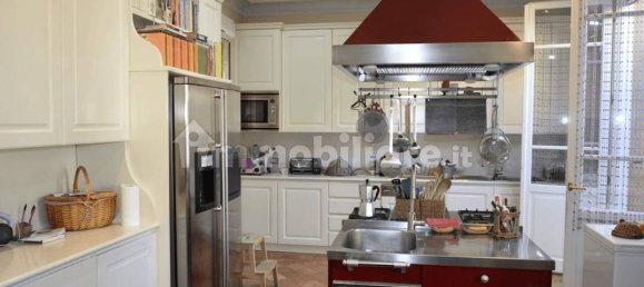 Apartamento T4 em Cremona, Italy N.º 130880 9