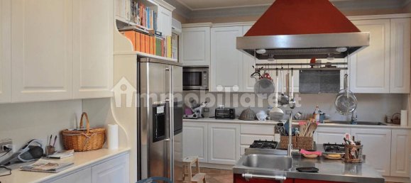 Apartamento T4 em Cremona, Italy N.º 130880 5