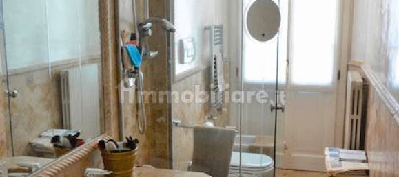 Apartamento T4 em Cremona, Italy N.º 130880 14