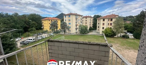 Apartamento de 2 dormitorios en Varese, Italy No. 80527 15