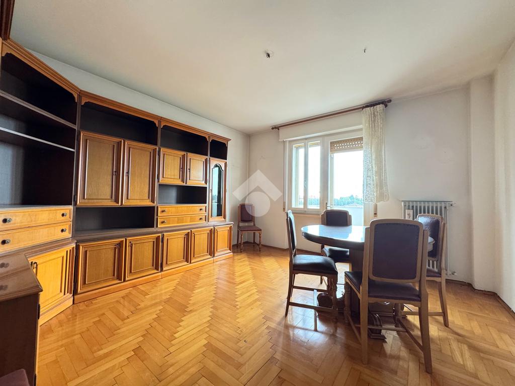 2 Schlafzimmer Wohnung in Udine, Italy, Nr. 380983