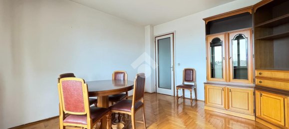 2 Schlafzimmer Wohnung in Udine, Italy, Nr. 380983 3