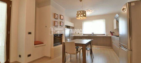 Вилла с 5 спальнями в Фолиньяно, Италия № 370977 10