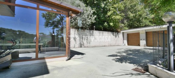 Вилла с 5 спальнями в Фолиньяно, Италия № 370977 7