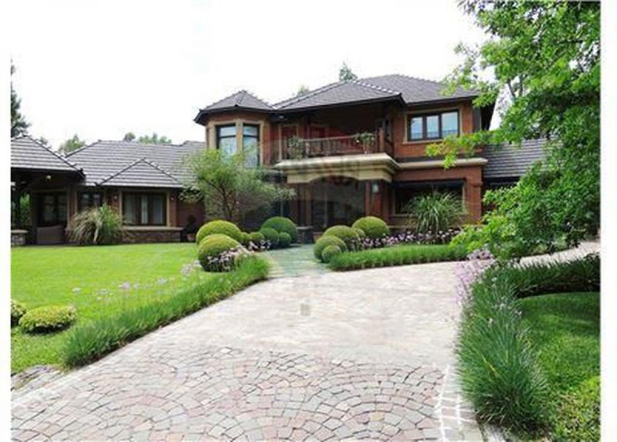 3 bedrooms House in Moreno, Argentina No. 59008