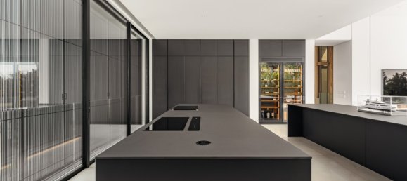 4 bedrooms Villa in El Paraiso, Spain No. 48142 4