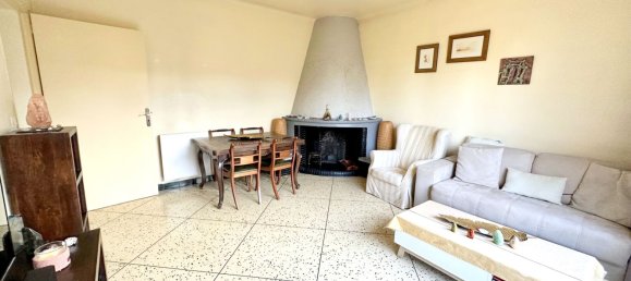 3 bedrooms Apartment in Saint-Raphael, France No. 289600 9