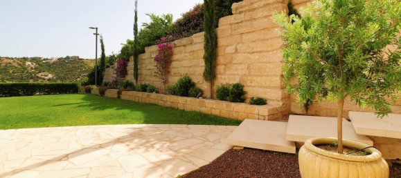 4 bedrooms Villa in Aphrodite Hills, Cyprus No. 22459 22