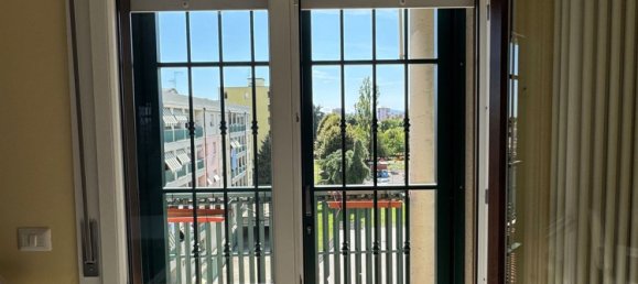 4 bedrooms Apartment in Piacenza, Italy No. 371551 20