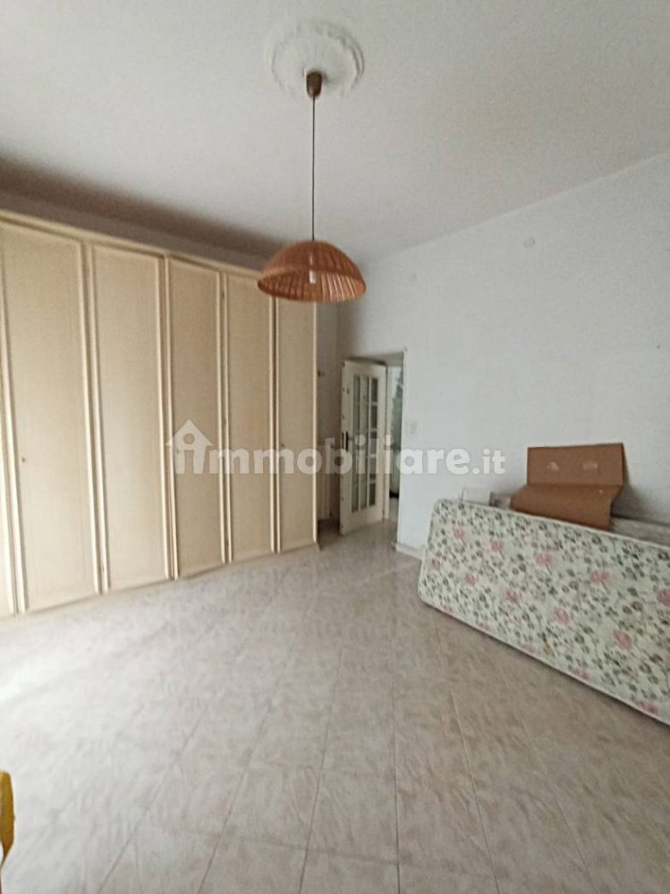 3 غرف نوم شقة في Caserta, Italy رقم 280555