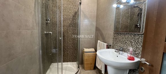 Пентхаус с 2 спальнями в Мсида, Мальта № 10555 2