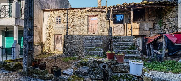 1 bedroom House in Algodres, Portugal No. 27461 14