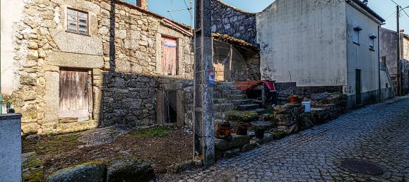 1 bedroom House in Algodres, Portugal No. 27461 15