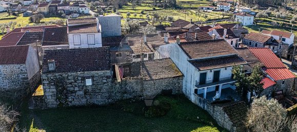 1 bedroom House in Algodres, Portugal No. 27461 5