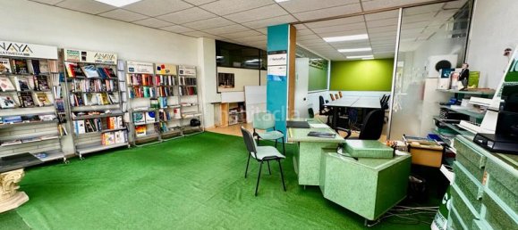 Imóvel comercial em Badalona, Spain 200 m² N.º 165650 5