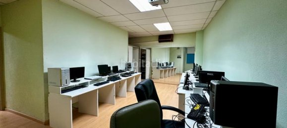 Imóvel comercial em Badalona, Spain 200 m² N.º 165650 10