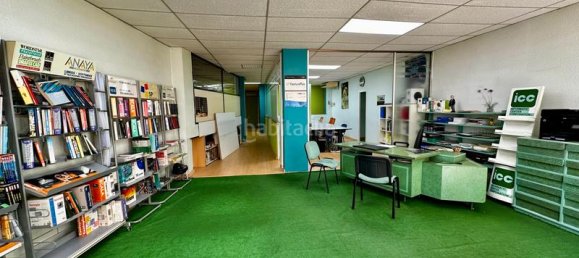 Imóvel comercial em Badalona, Spain 200 m² N.º 165650 3