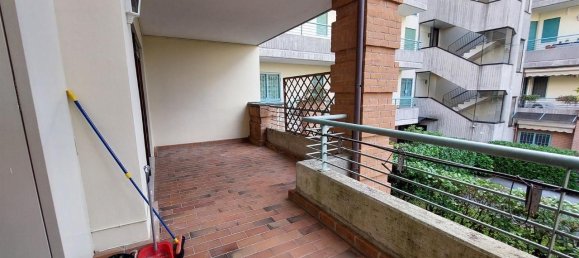 3-salle Appartement à Villasanta, Italy No. 149569 12