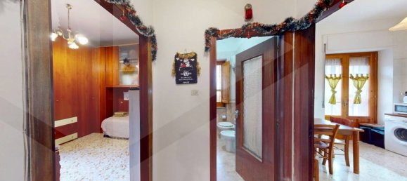 Квартира с 3 комнатами в Помильяно д’Арко, Италия № 95199 14