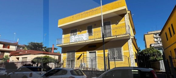 Квартира с 3 комнатами в Помильяно д’Арко, Италия № 95199 28