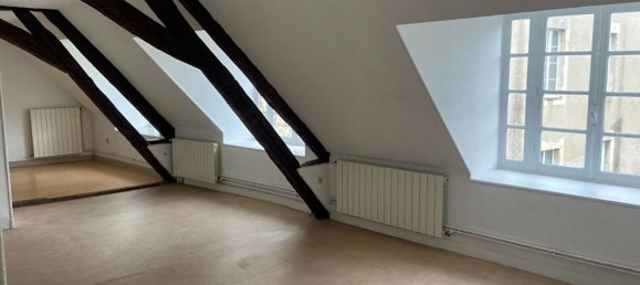 3 غرف نوم شقة في Nevers, France رقم 53778 9