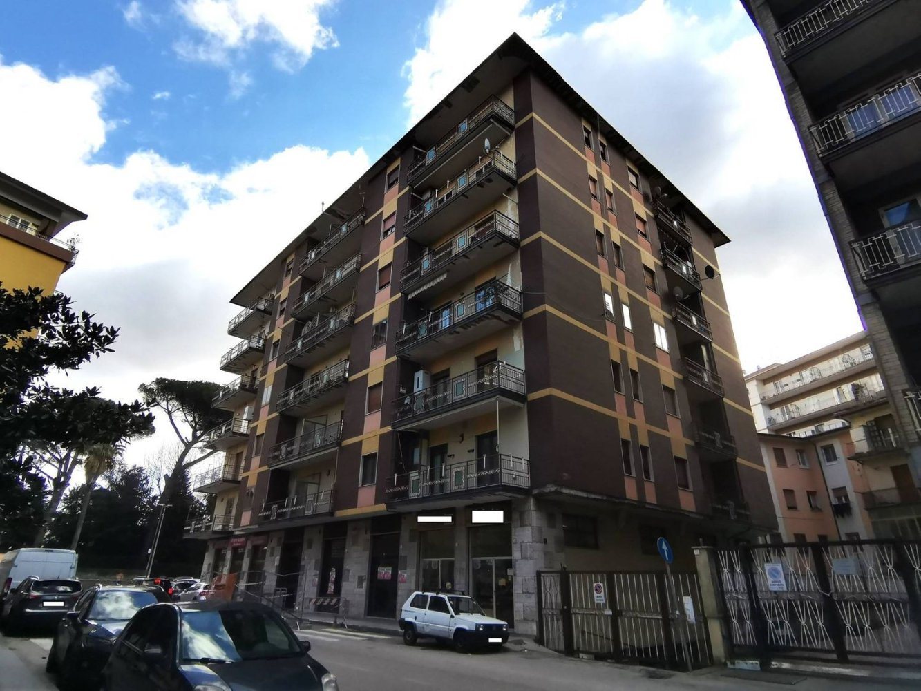 5-salle Appartement à Avellino, Italy No. 303589