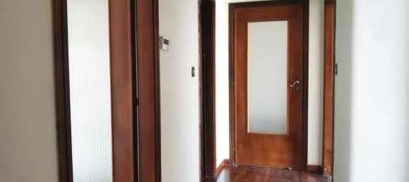 5-salle Appartement à Avellino, Italy No. 303589 8