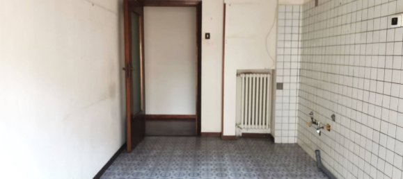 5-salle Appartement à Avellino, Italy No. 303589 10