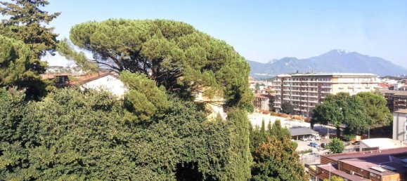 5-salle Appartement à Avellino, Italy No. 303589 19