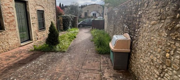 3-salle Appartement à Barberino Tavarnelle, Italy No. 45495 25