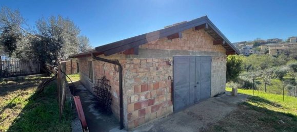 3 Schlafzimmer Haus in Rende, Italy, Nr. 336689 8