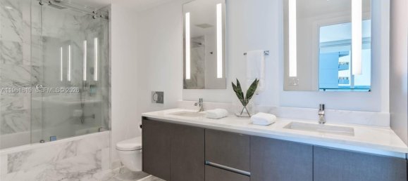 1 Schlafzimmer Gewerbliche Immobilien in Miami, USA, Nr. 615679 8