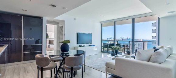 1 Schlafzimmer Gewerbliche Immobilien in Miami, USA, Nr. 615679 4