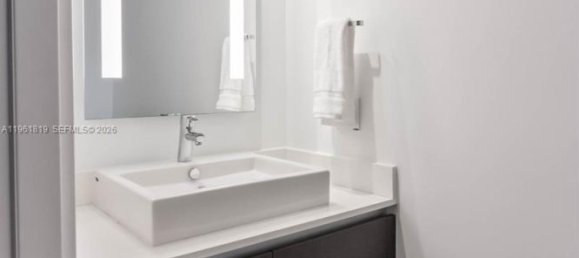 1 Schlafzimmer Gewerbliche Immobilien in Miami, USA, Nr. 615679 11