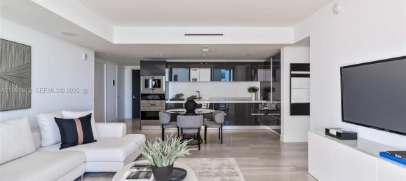 1 Schlafzimmer Gewerbliche Immobilien in Miami, USA, Nr. 615679 9