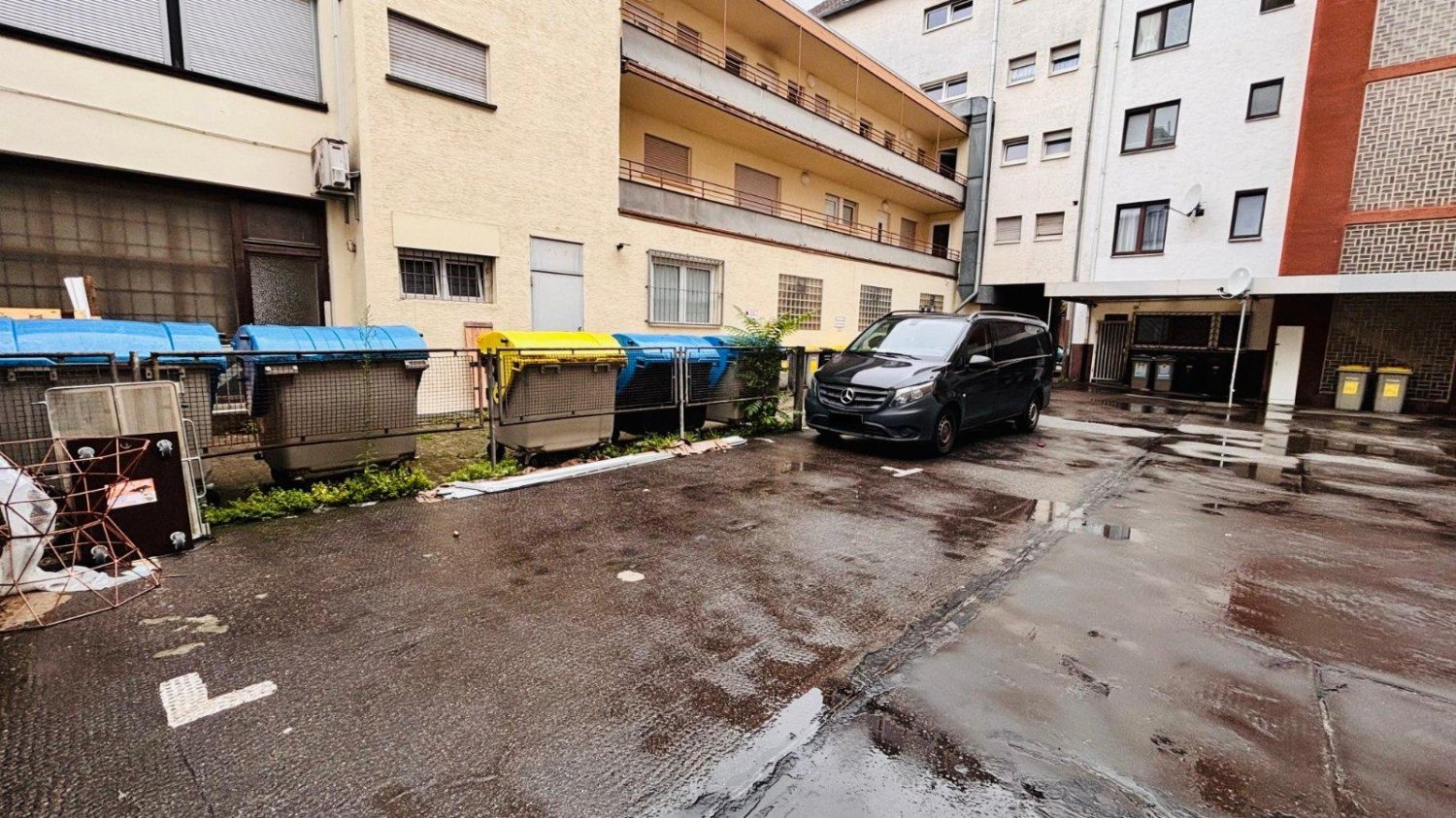 Estacionamiento en Mannheim, Germany No. 249636