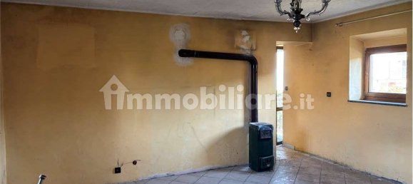 3 bedrooms House in Bogogno, Italy No. 125344 6