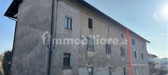 3 bedrooms House in Bogogno, Italy No. 125344 3