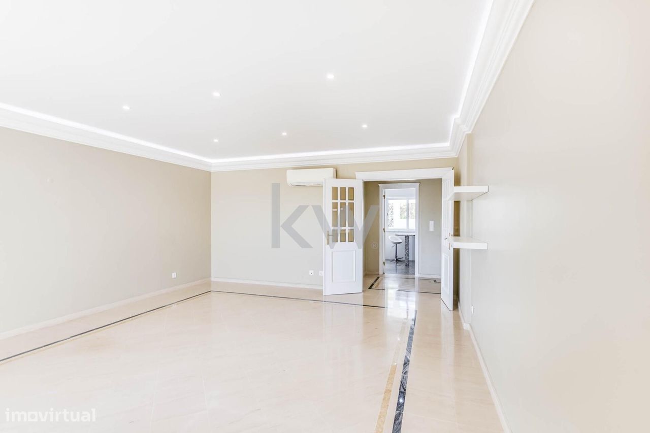 3 Schlafzimmer Doppelhaus in Cascais, Portugal, Nr. 85534