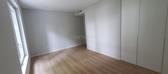 3 bedrooms Apartment in Cascais, Portugal No. 133129 16