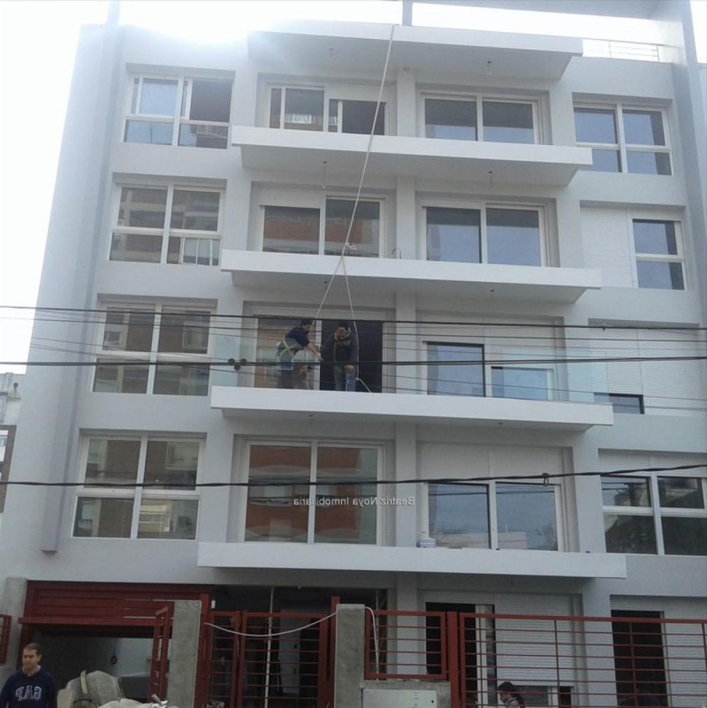 2 bedrooms Apartment in Montevideo, Uruguay No. 9483