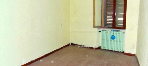 8-Zimmer Haus in Cunico, Italy, Nr. 70016 12