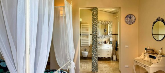 3 Schlafzimmer Villa in Terricciola, Italy, Nr. 300613 19