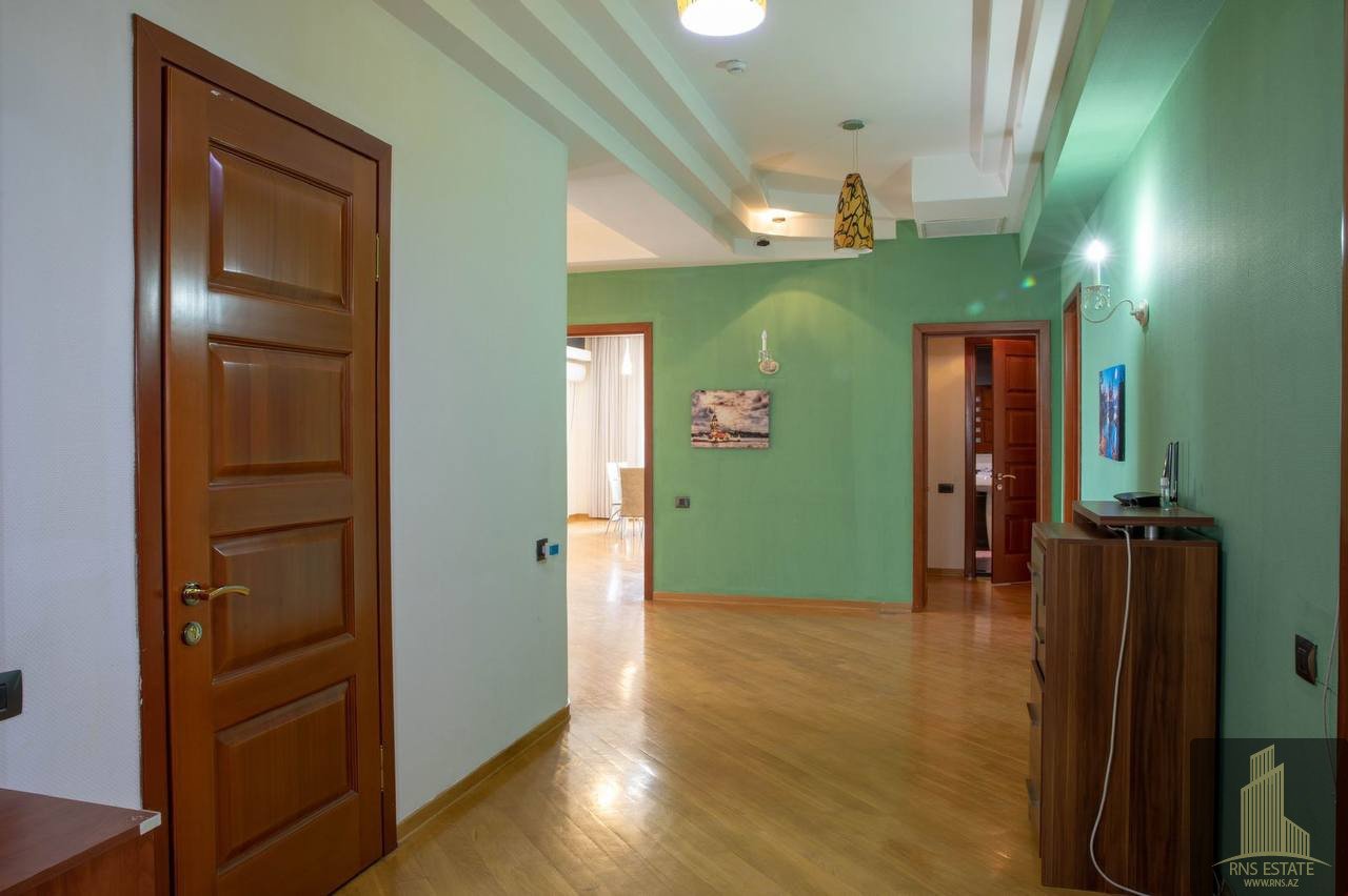 5 Schlafzimmer Wohnung in Nasimi, Azerbaijan, Nr. 1577