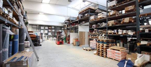 Almacén en Caronno Pertusella, Italy 1000 m² No. 336411 14