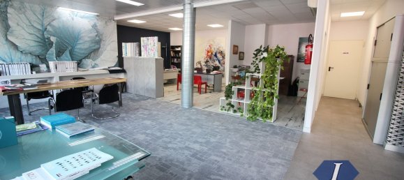 Almacén en Caronno Pertusella, Italy 1000 m² No. 336411 3