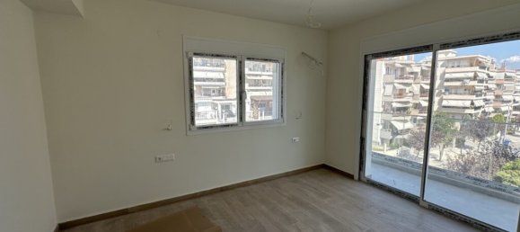 3 bedrooms Apartment in Thessaloniki, Greece No. 8357 6