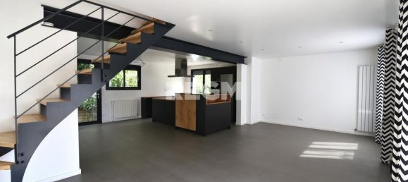 Дом с 3 спальнями в Кан, Франция № 362157 4