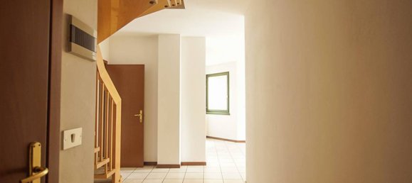 Дуплекс с 4 спальнями в Венеция, Италия № 152362 8