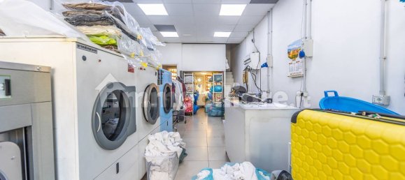 1 room Commercial property in Rome, Italy No. 293161 19